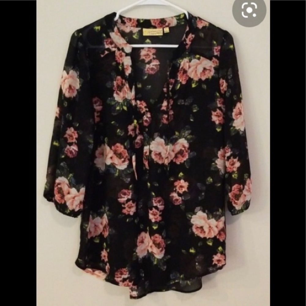 Princess Vera Wang Blouse floral print